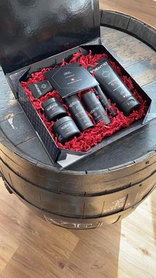 Black Collapsible Cosmetic Box Beauty Set Packaging With Raffia Insert  Cosmetic Box